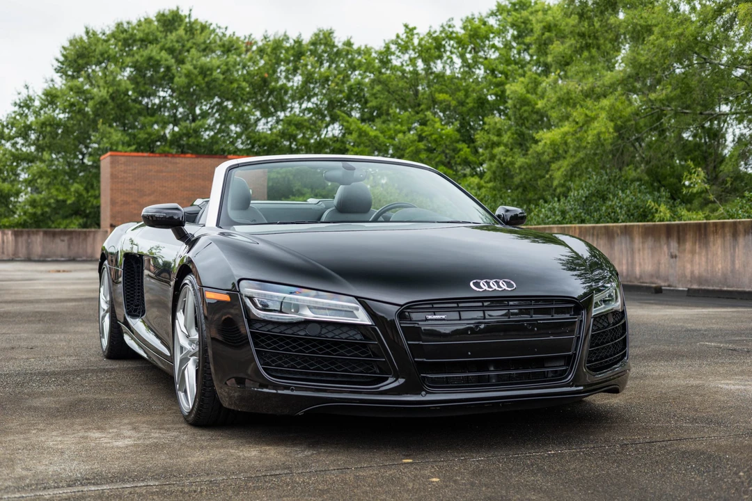 2014 Audi 42 R8 - Image 5 of 31