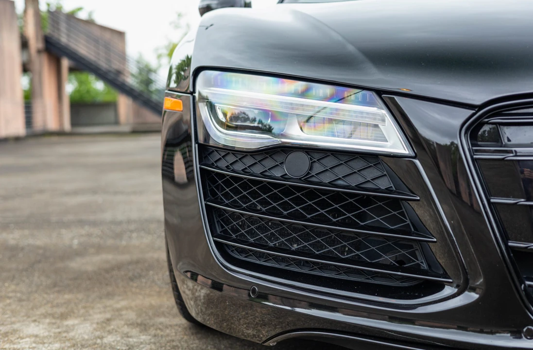 2014 Audi 42 R8 - Image 24 of 31