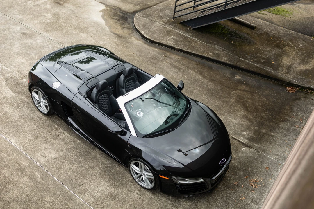 2014 Audi 42 R8 - Image 15 of 31