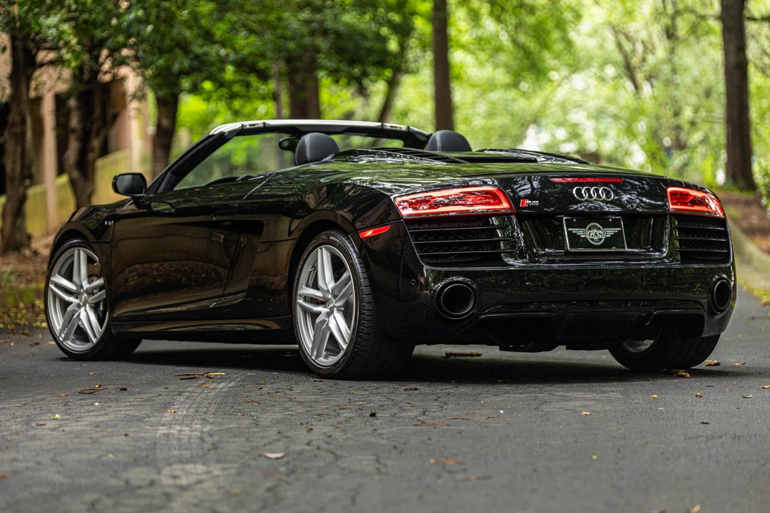 2014 Audi 42 R8 - Image 21 of 31