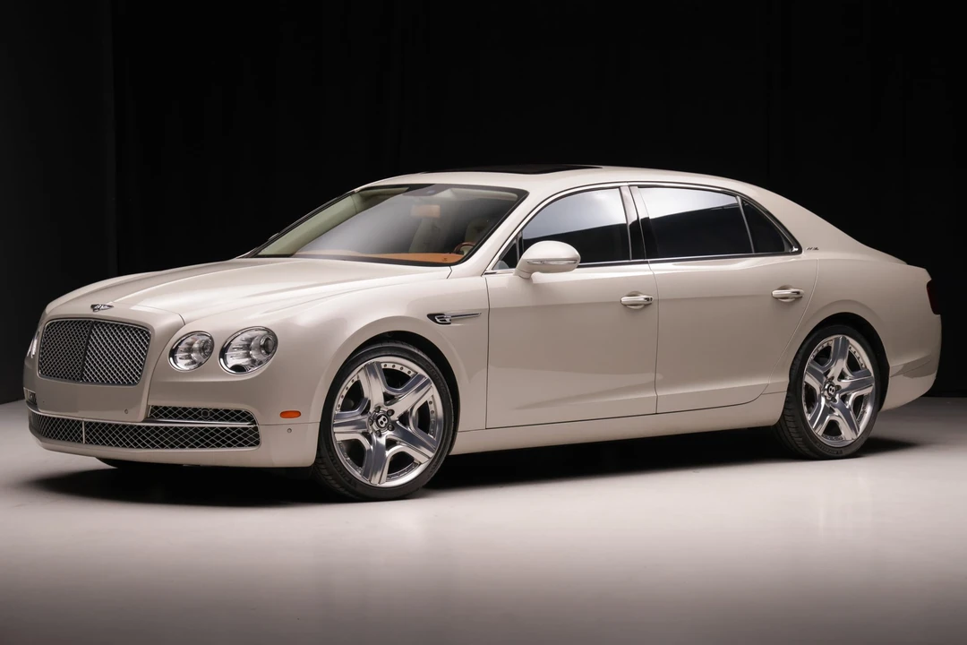 2014 Bentley Continental Flying Spur - Image 2 of 31