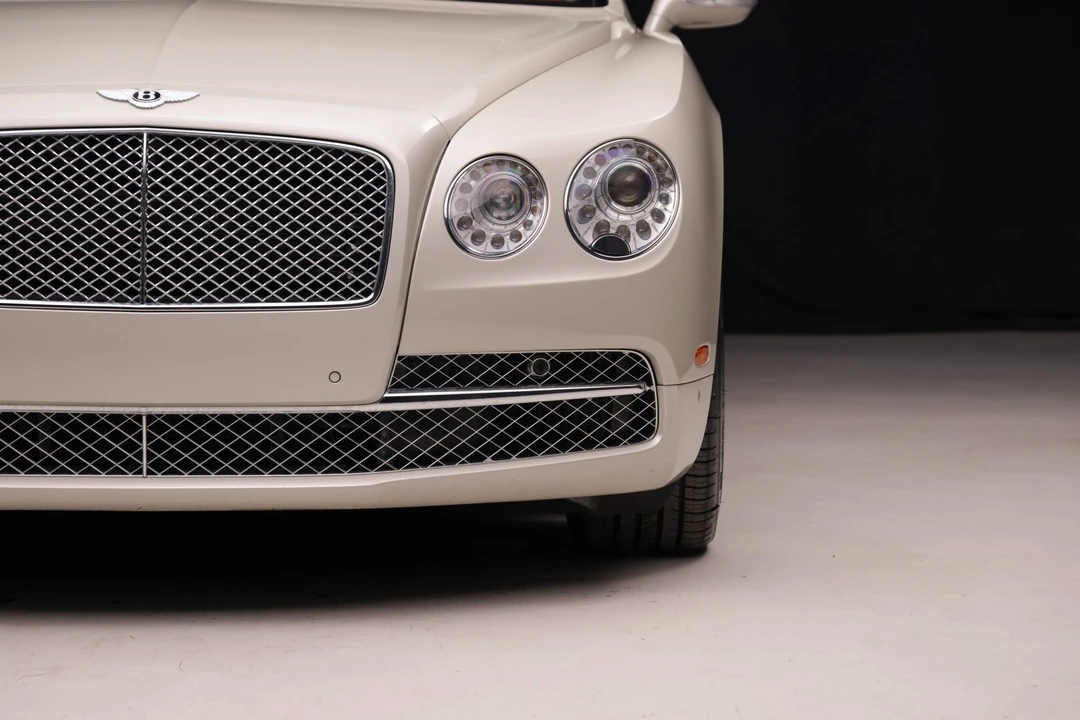 2014 Bentley Continental Flying Spur - Image 23 of 31