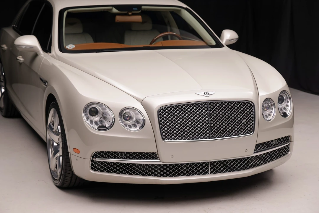 2014 Bentley Continental Flying Spur - Image 25 of 31