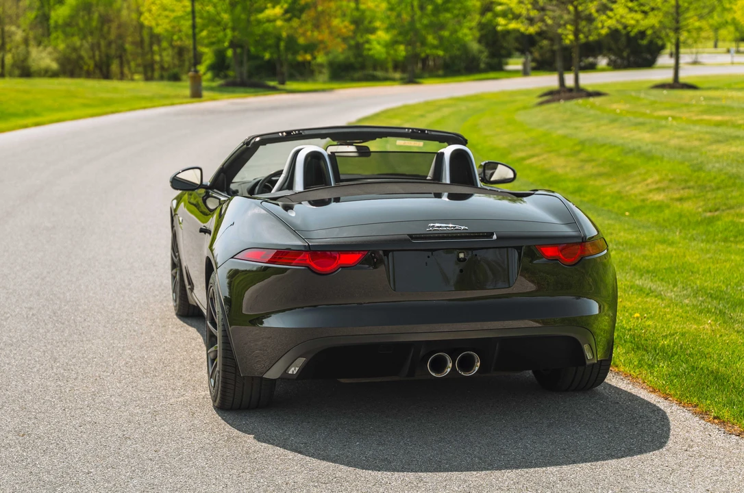 2014 Jaguar F-Type 1st Gen - Image 26 of 31