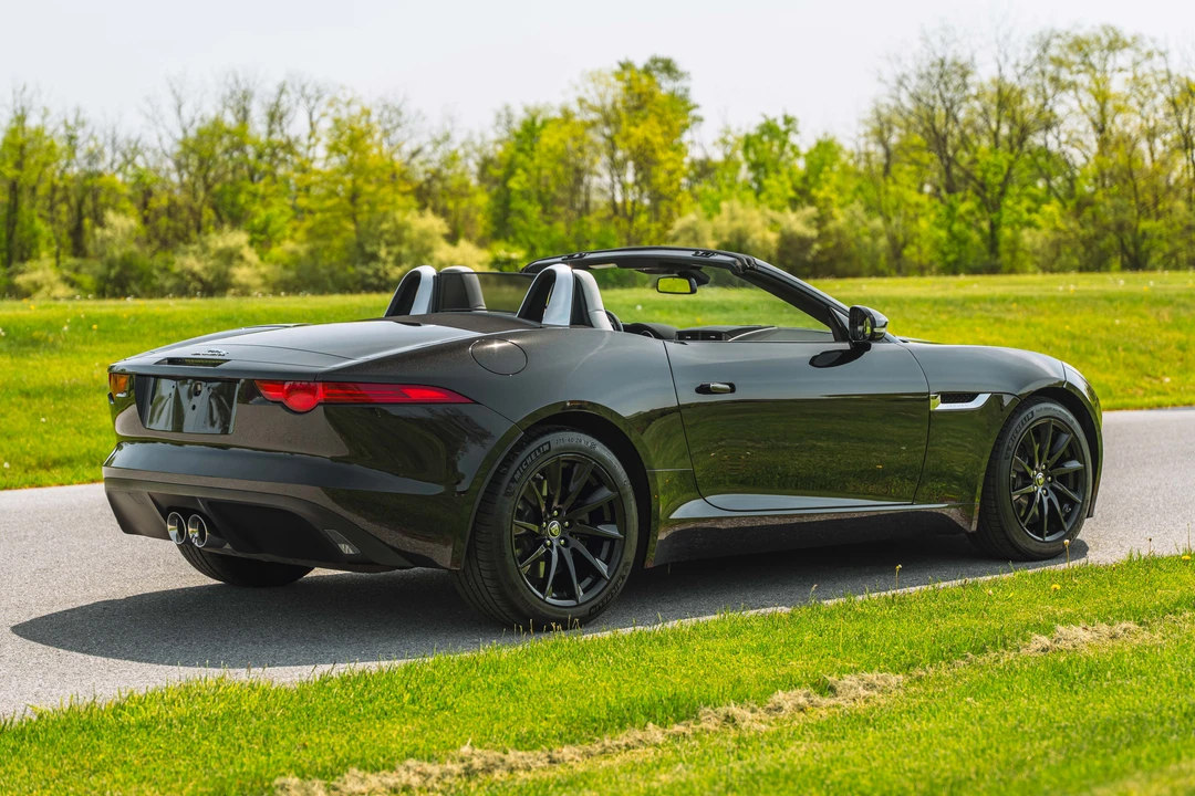 2014 Jaguar F-Type 1st Gen - Image 19 of 31