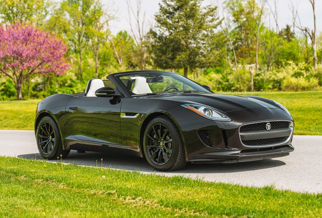 2014 Jaguar F-Type 1st Gen - Image 13 of 31