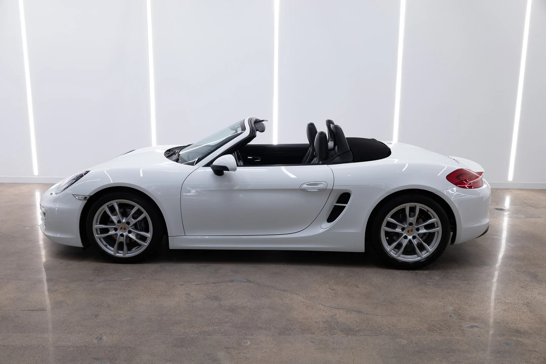 2014 Porsche 981 Boxster - Image 8 of 31