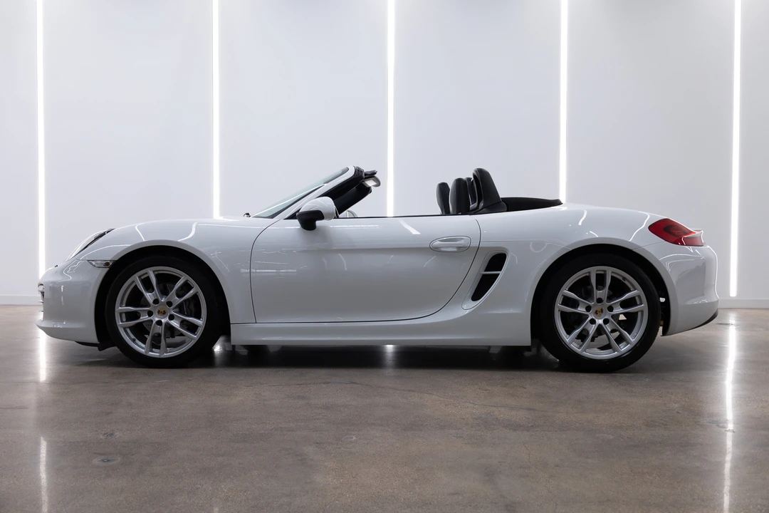 2014 Porsche 981 Boxster - Image 9 of 31