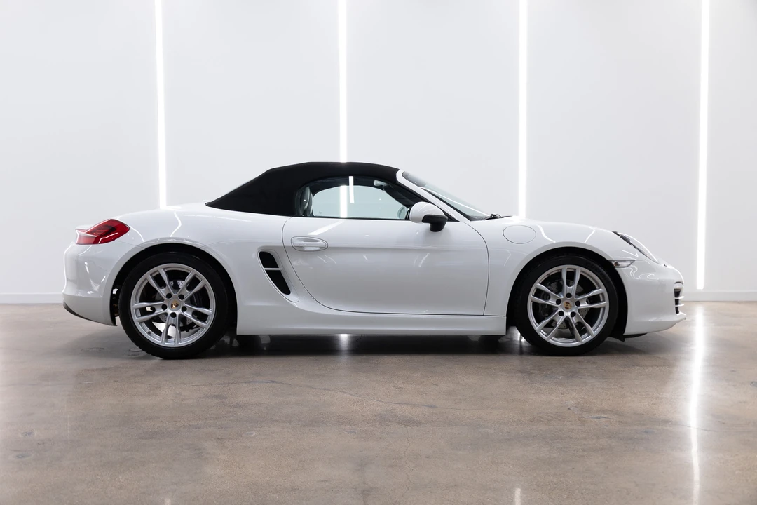 2014 Porsche 981 Boxster - Image 21 of 31