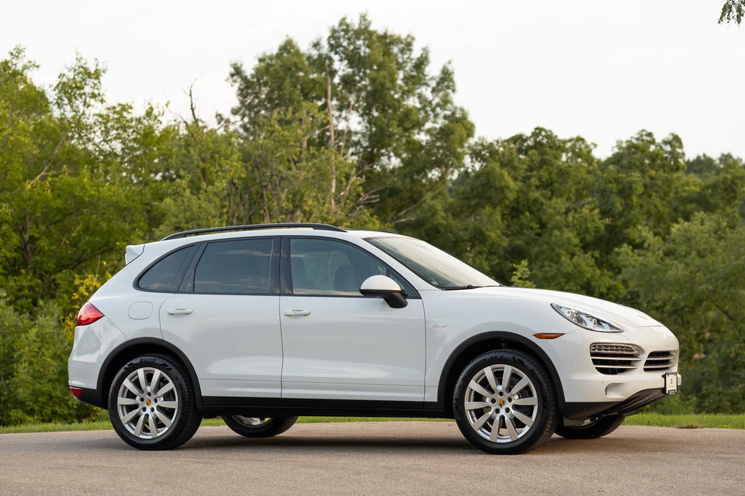 2014 Porsche 958 Cayenne Diesel - Image 19 of 31