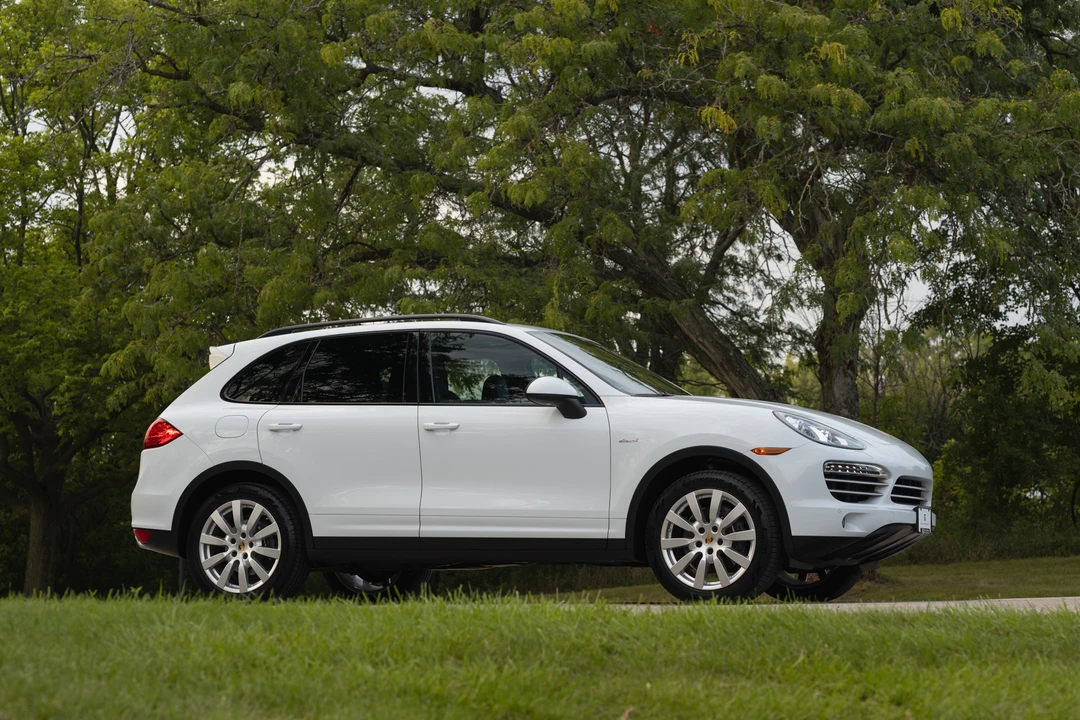 2014 Porsche 958 Cayenne Diesel - Image 18 of 31
