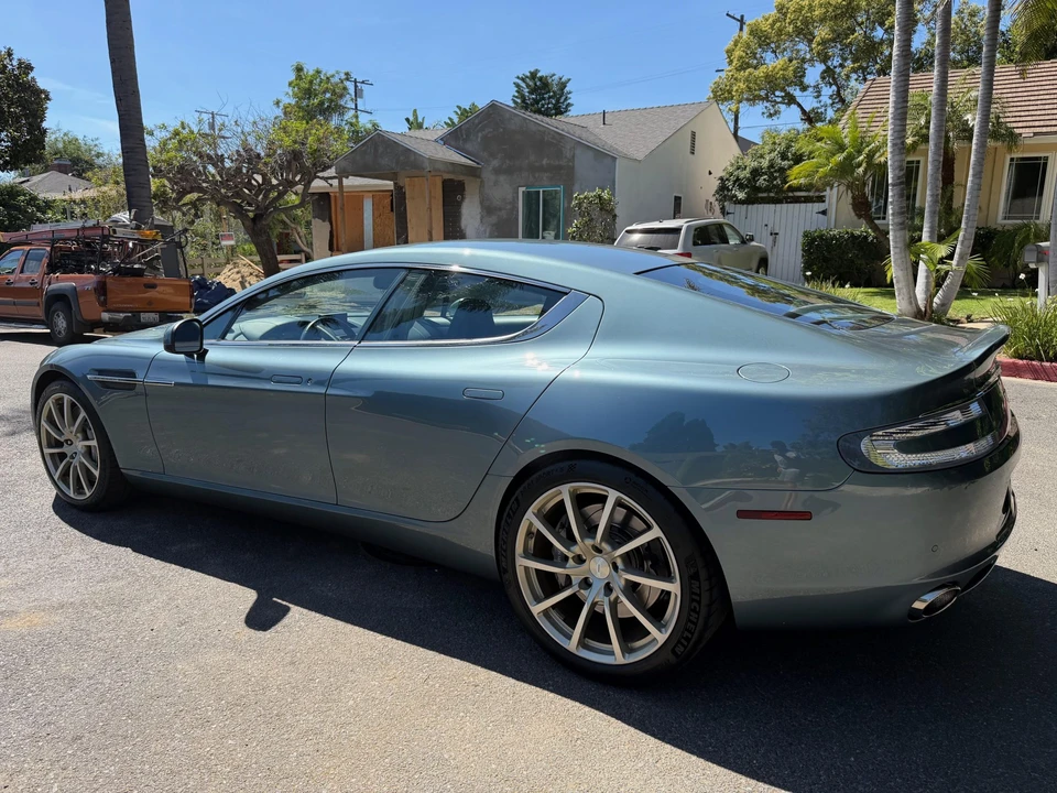 2015 Aston Martin Rapide - Image 14 of 31