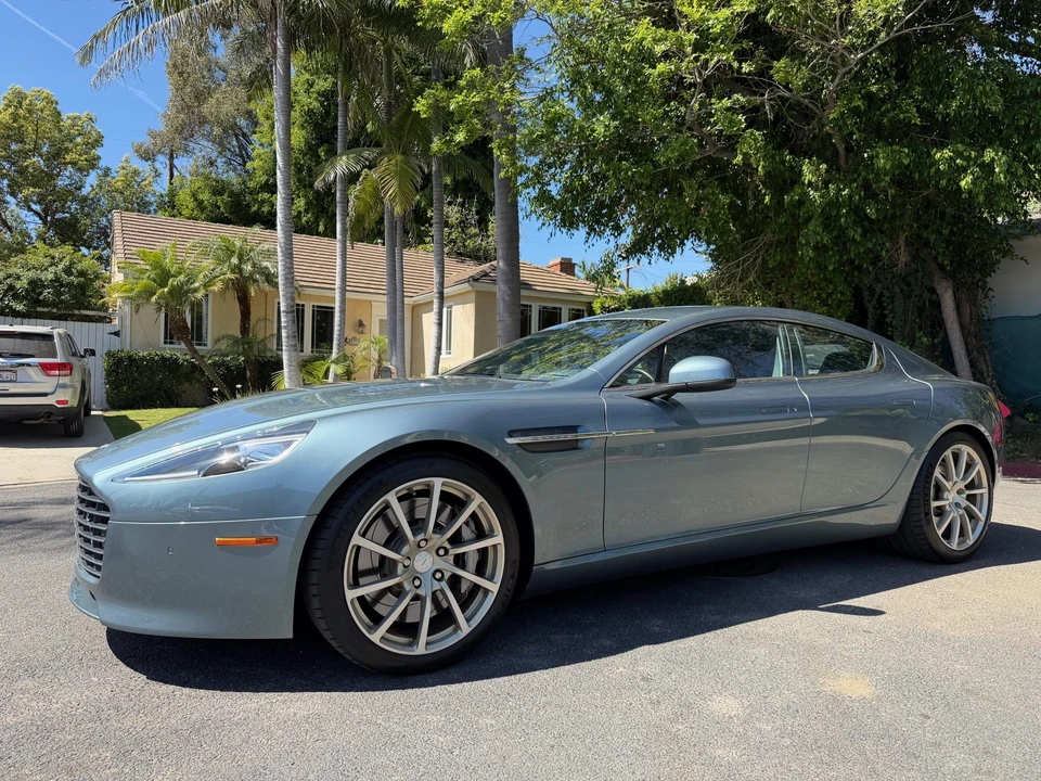 2015 Aston Martin Rapide - Image 10 of 31