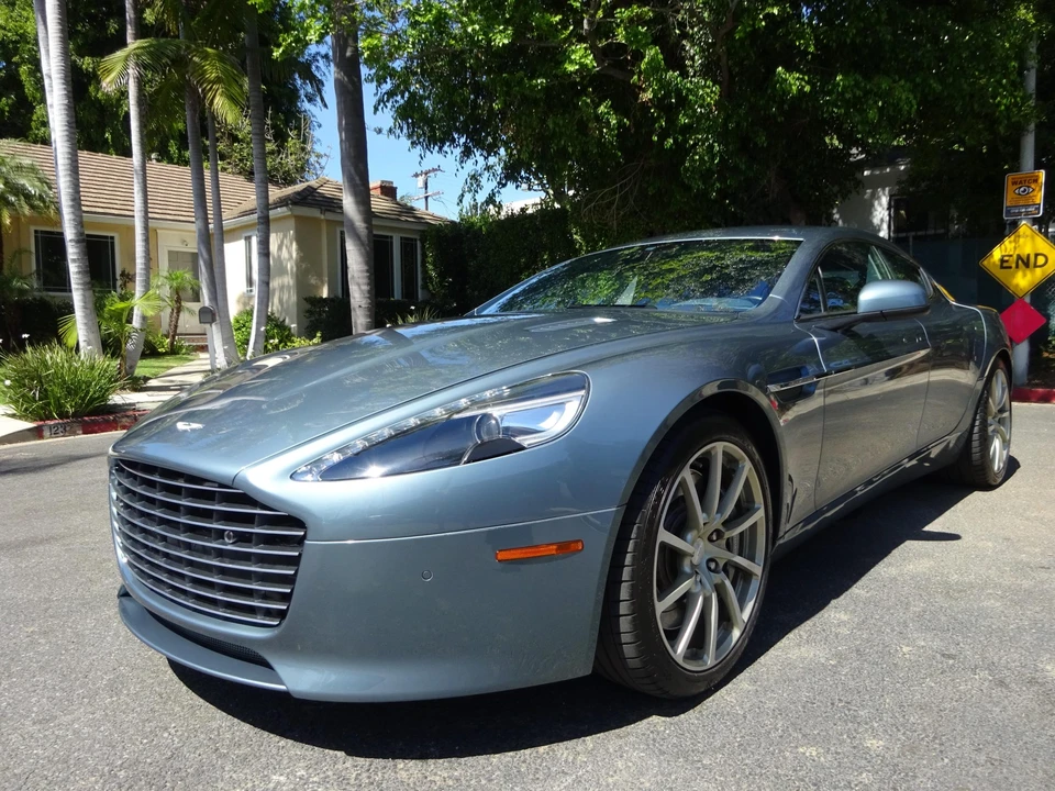 2015 Aston Martin Rapide - Image 8 of 31
