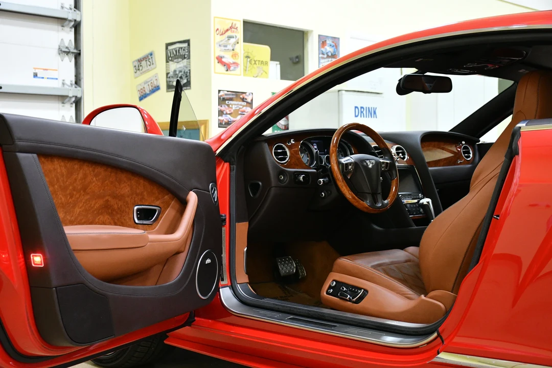 2015 Bentley Continental GT Speed 2nd Gen - Image 27 of 31
