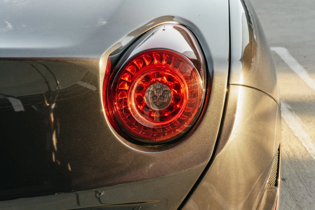2015 Ferrari California T - Image 25 of 31