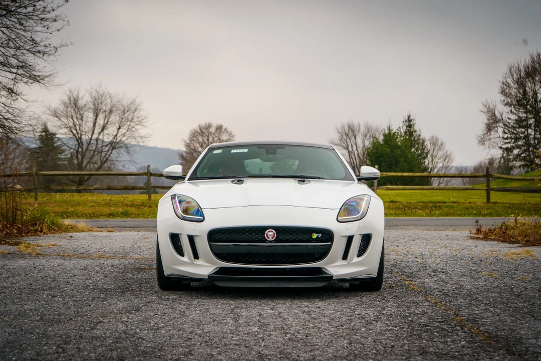 2015 Jaguar F-Type R 1st Gen - Image 8 of 31
