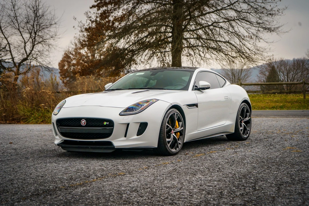 2015 Jaguar F-Type R 1st Gen - Image 6 of 31