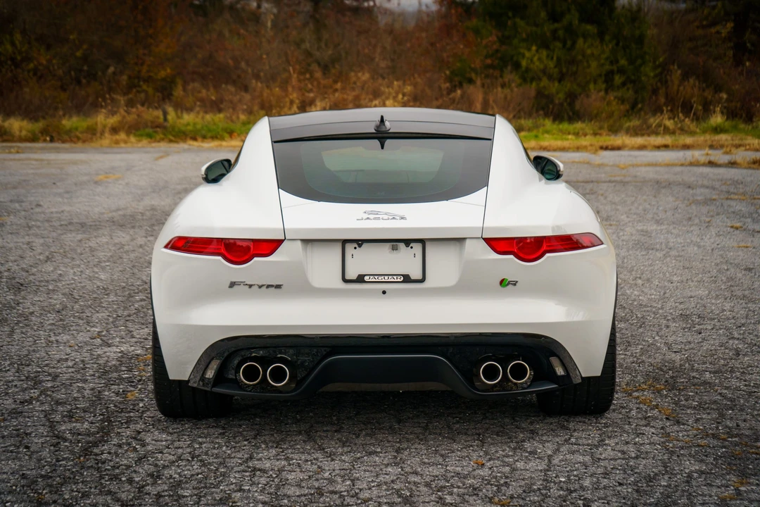 2015 Jaguar F-Type R 1st Gen - Image 27 of 31