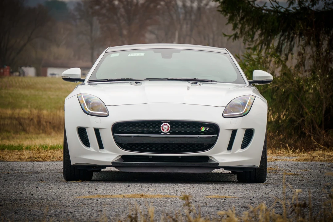 2015 Jaguar F-Type R 1st Gen - Image 11 of 31