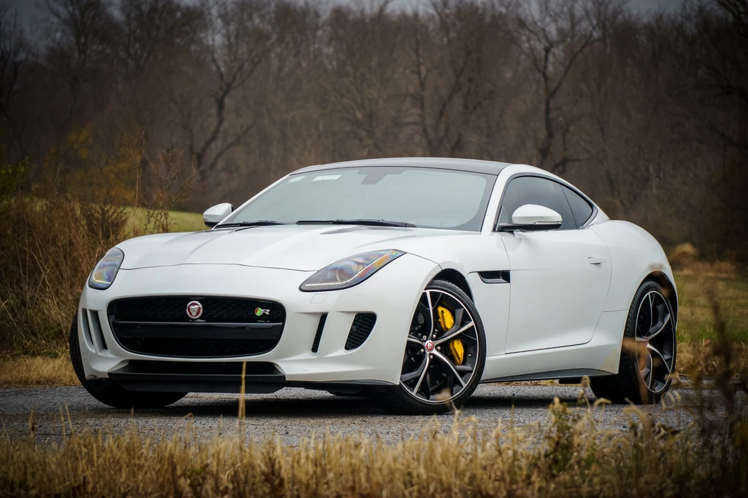 2015 Jaguar F-Type R 1st Gen - Image 4 of 31