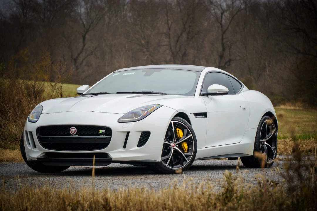 2015 Jaguar F-Type R 1st Gen - Image 5 of 31