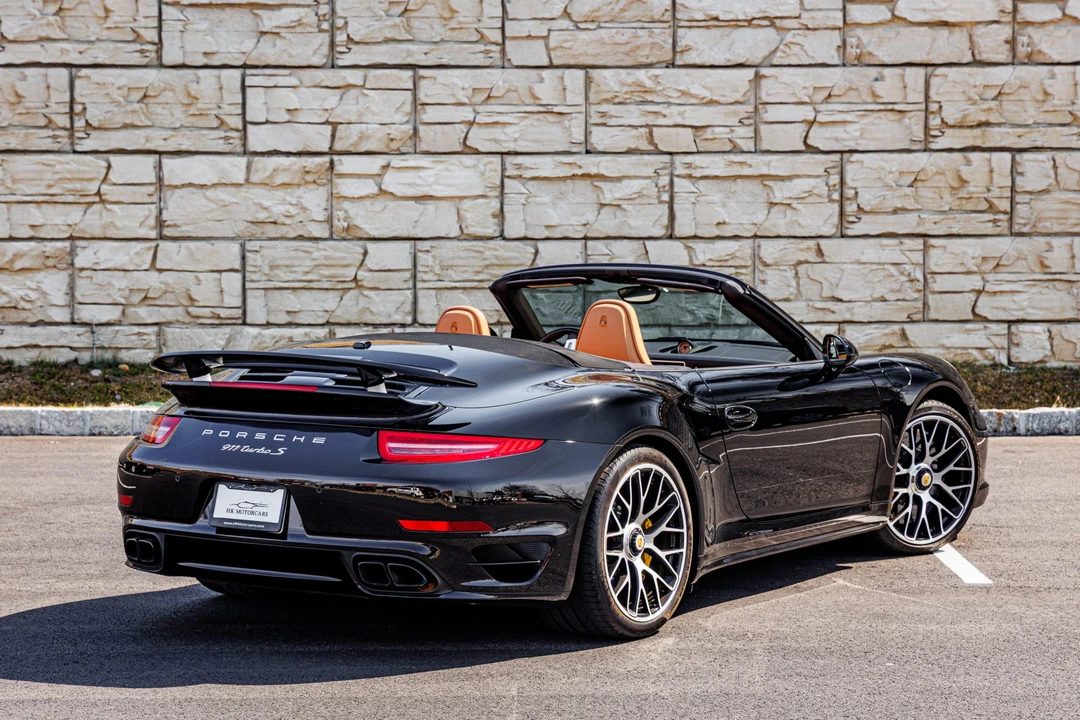 2015 Porsche 991 Turbo - Image 12 of 31