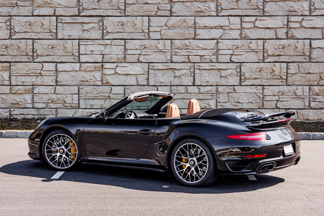 2015 Porsche 991 Turbo - Image 18 of 31