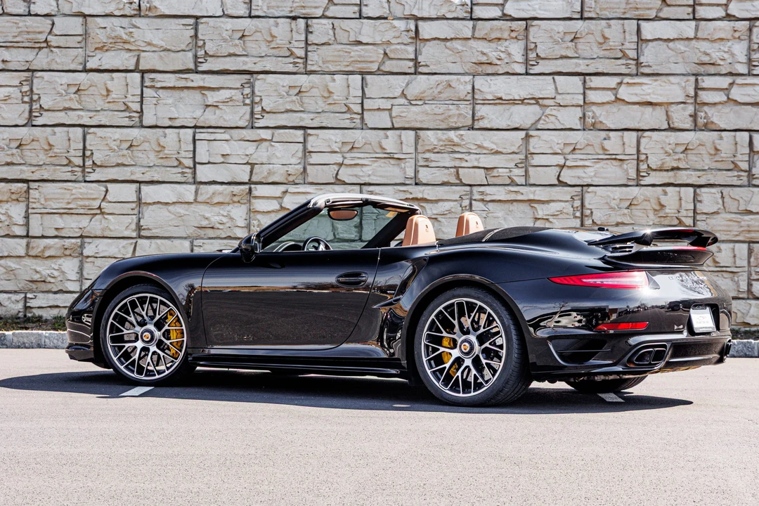 2015 Porsche 991 Turbo - Image 19 of 31