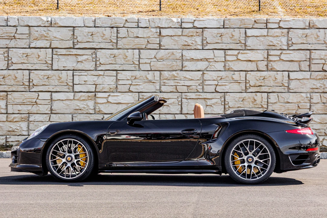 2015 Porsche 991 Turbo - Image 21 of 31