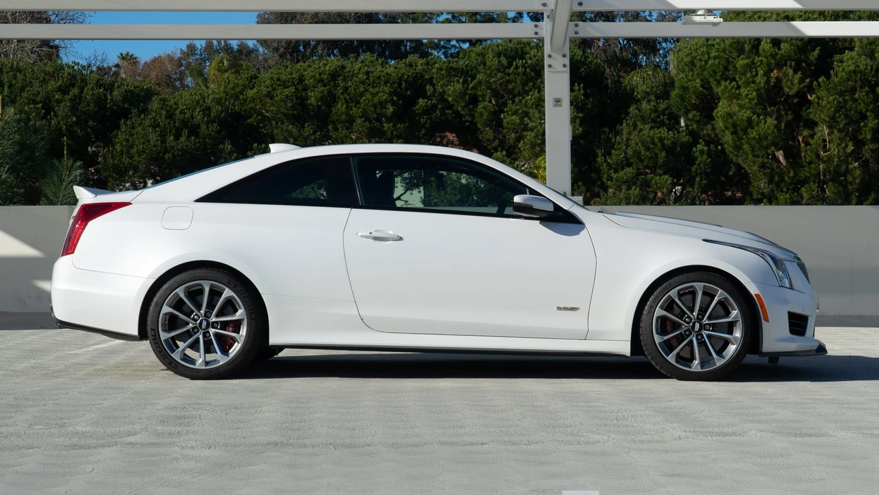 2016 Cadillac ATS-V - Image 13 of 31