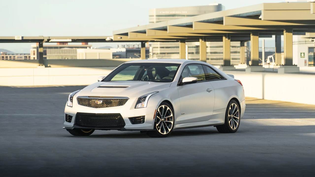 2016 Cadillac ATS-V - Image 2 of 31