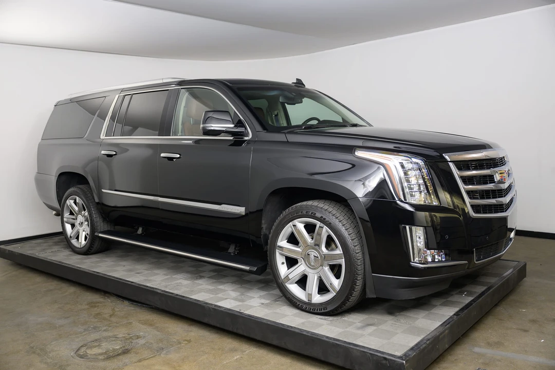 2016 Cadillac Escalade 4th Gen - Image 3 of 31