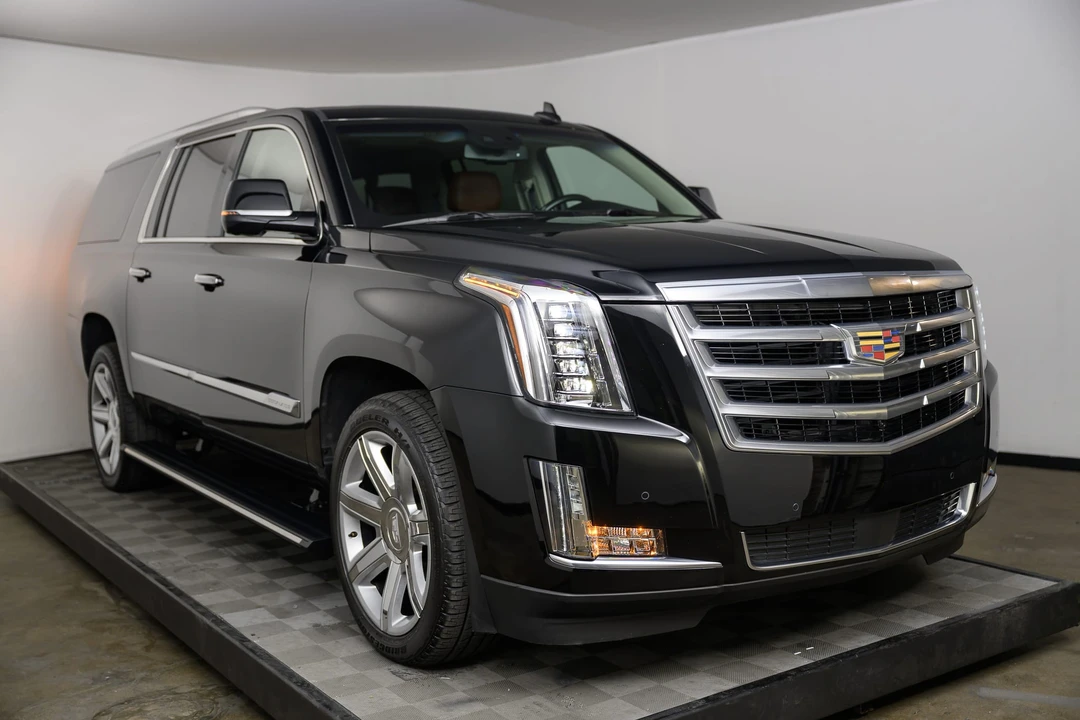 2016 Cadillac Escalade 4th Gen - Image 5 of 31