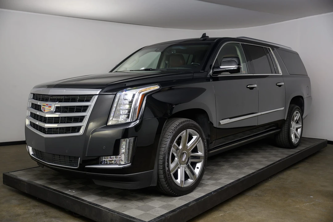 2016 Cadillac Escalade 4th Gen - Image 9 of 31
