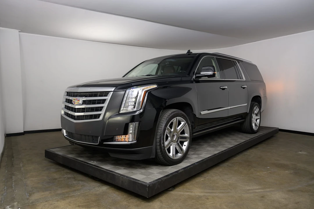 2016 Cadillac Escalade 4th Gen - Image 11 of 31