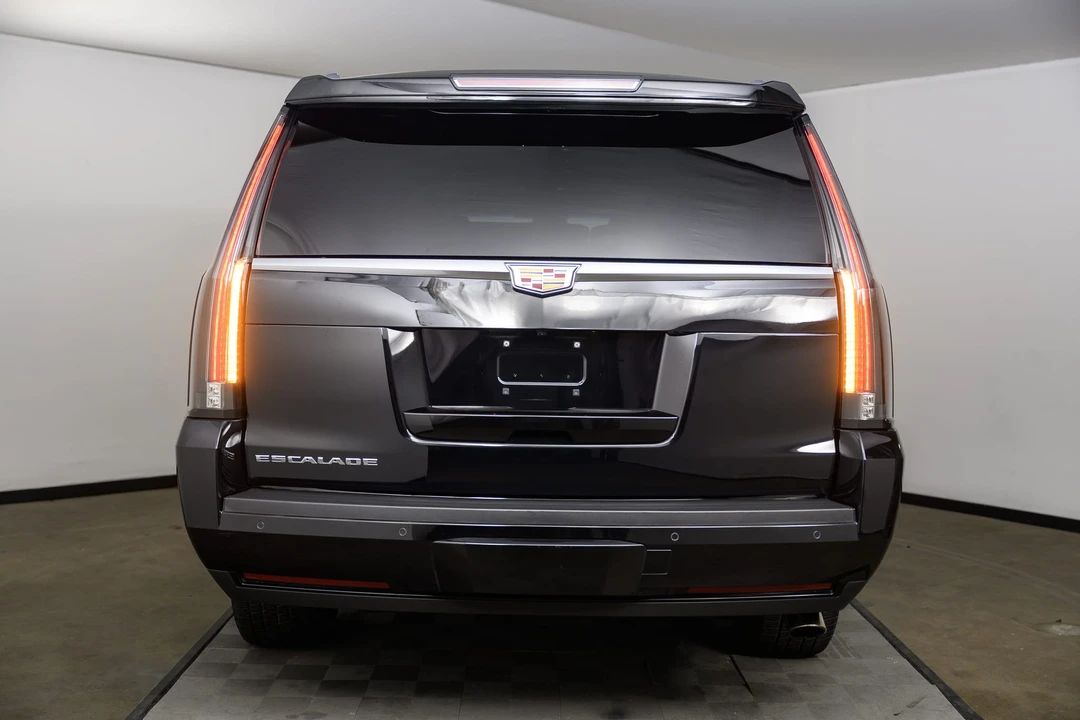 2016 Cadillac Escalade 4th Gen - Image 20 of 31