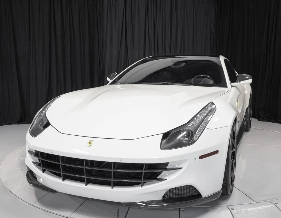 2016 Ferrari FF - Image 7 of 31