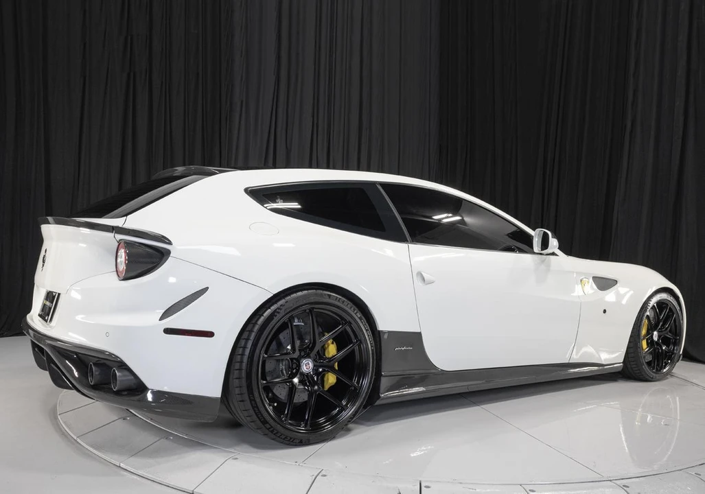 2016 Ferrari FF - Image 22 of 31