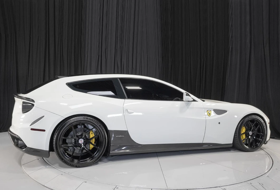 2016 Ferrari FF - Image 19 of 31