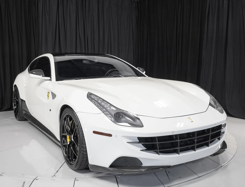 2016 Ferrari FF - Image 12 of 31