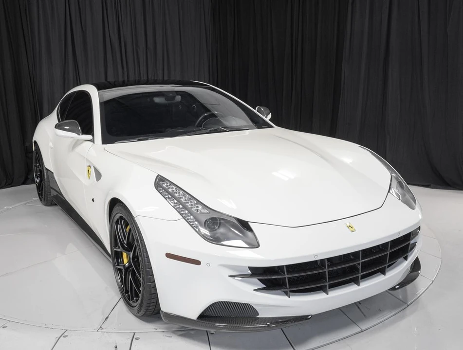 2016 Ferrari FF - Image 11 of 31