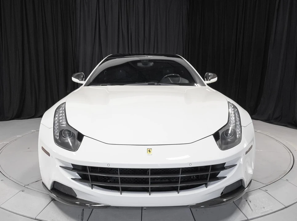 2016 Ferrari FF - Image 8 of 31