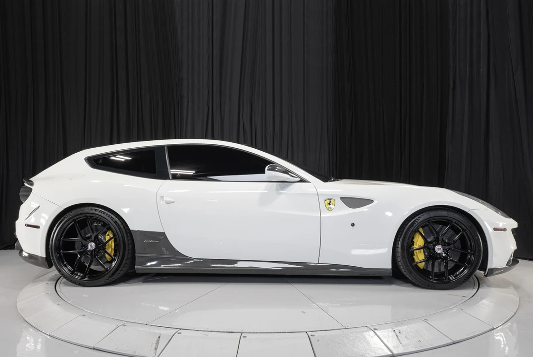 2016 Ferrari FF - Image 18 of 31
