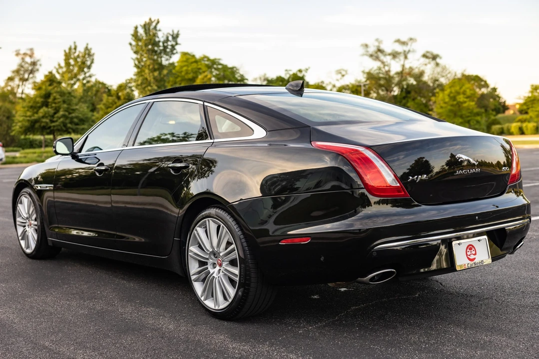 2016 Jaguar X351 XJR - Image 12 of 31