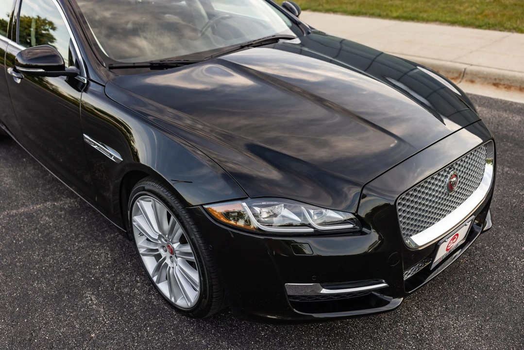 2016 Jaguar X351 XJR - Image 29 of 31