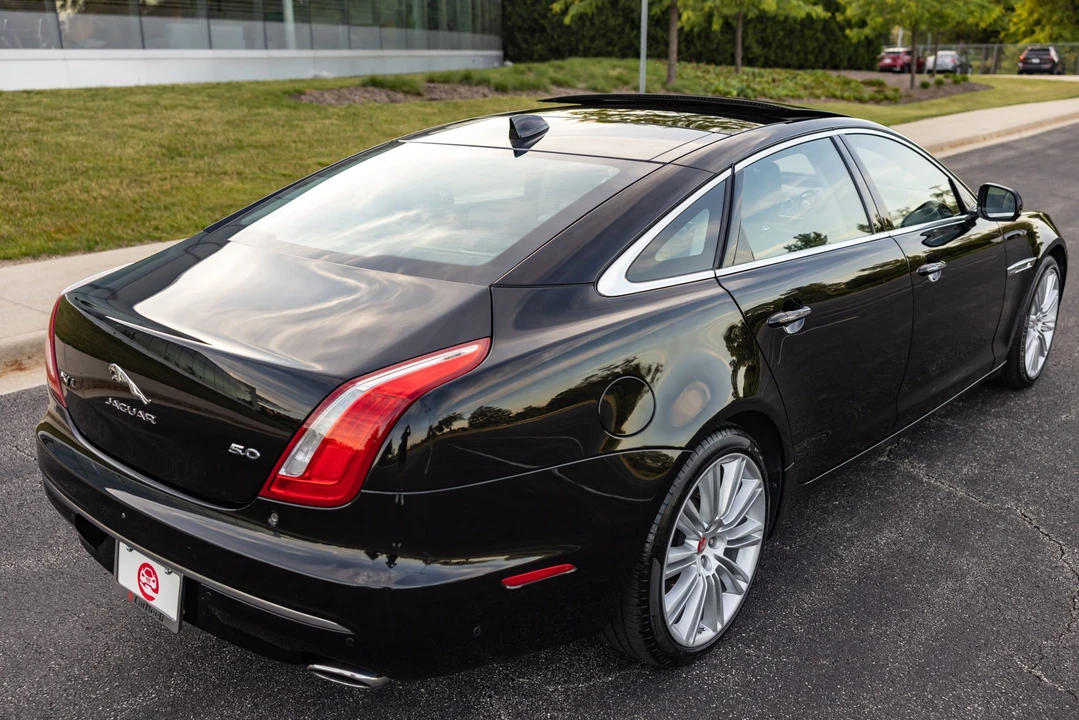 2016 Jaguar X351 XJR - Image 17 of 31