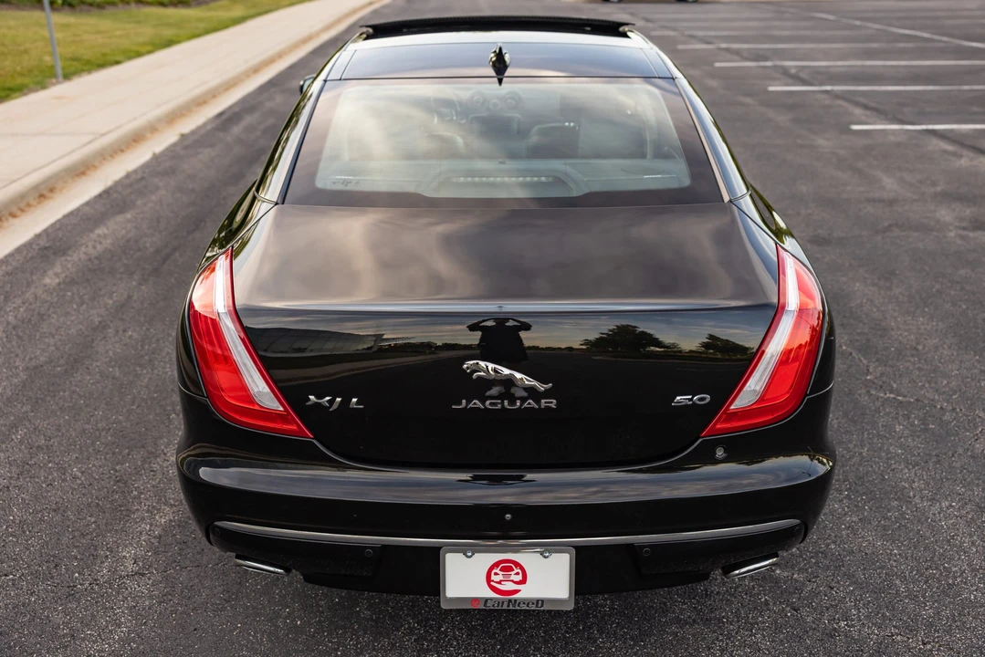 2016 Jaguar X351 XJR - Image 16 of 31