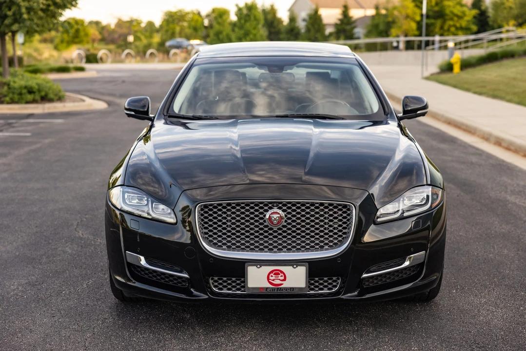 2016 Jaguar X351 XJR - Image 27 of 31