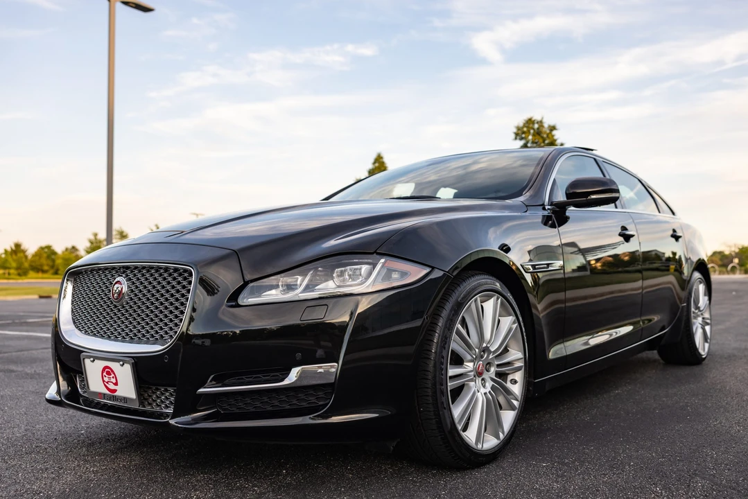 2016 Jaguar X351 XJR - Image 2 of 31